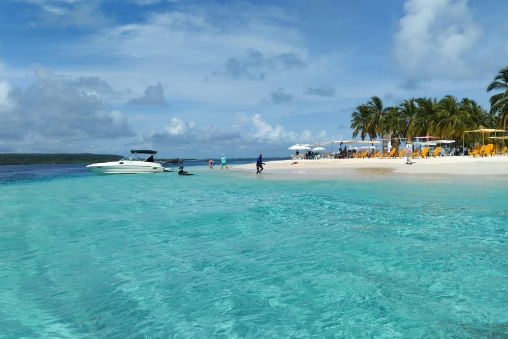 Cayo Levantado (Playa Bacardí)